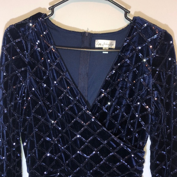 Gorgeous Velvet, Sequin Dress - Picture 4 of 8